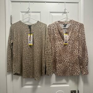 buffalo david bitton Crew & V-Neck Top, Animal Print, Size S, Set Of 2